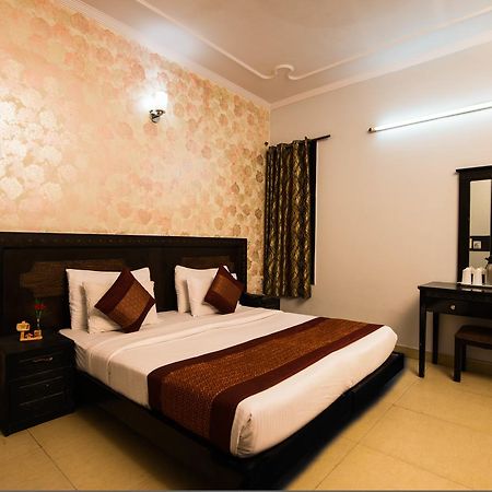 Hotel Sunrise Delhi  Extérieur photo