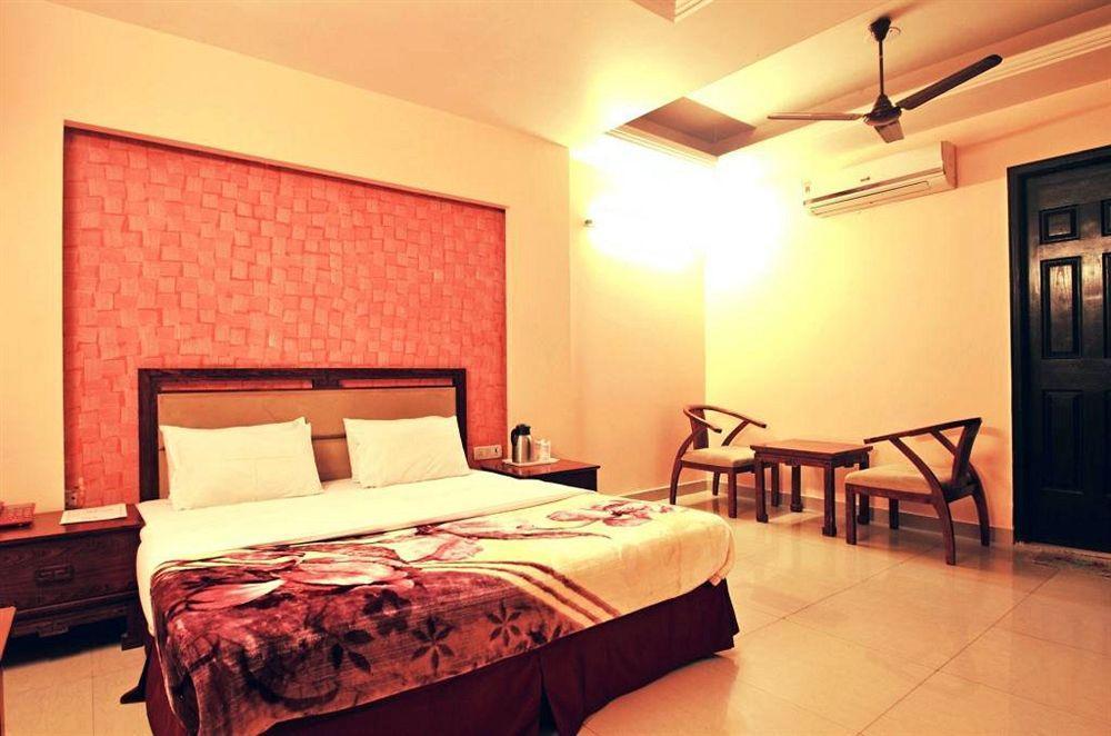 Hotel Sunrise Delhi  Extérieur photo