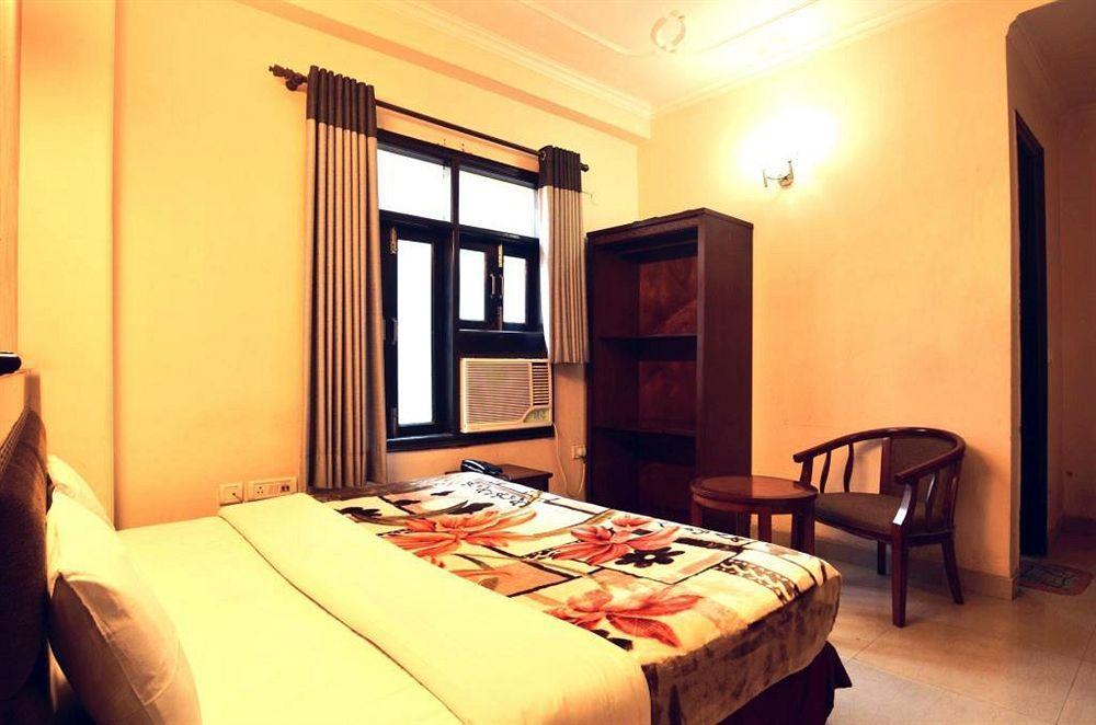 Hotel Sunrise Delhi  Extérieur photo