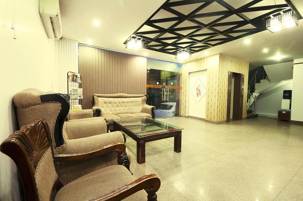 Hotel Sunrise Delhi  Extérieur photo