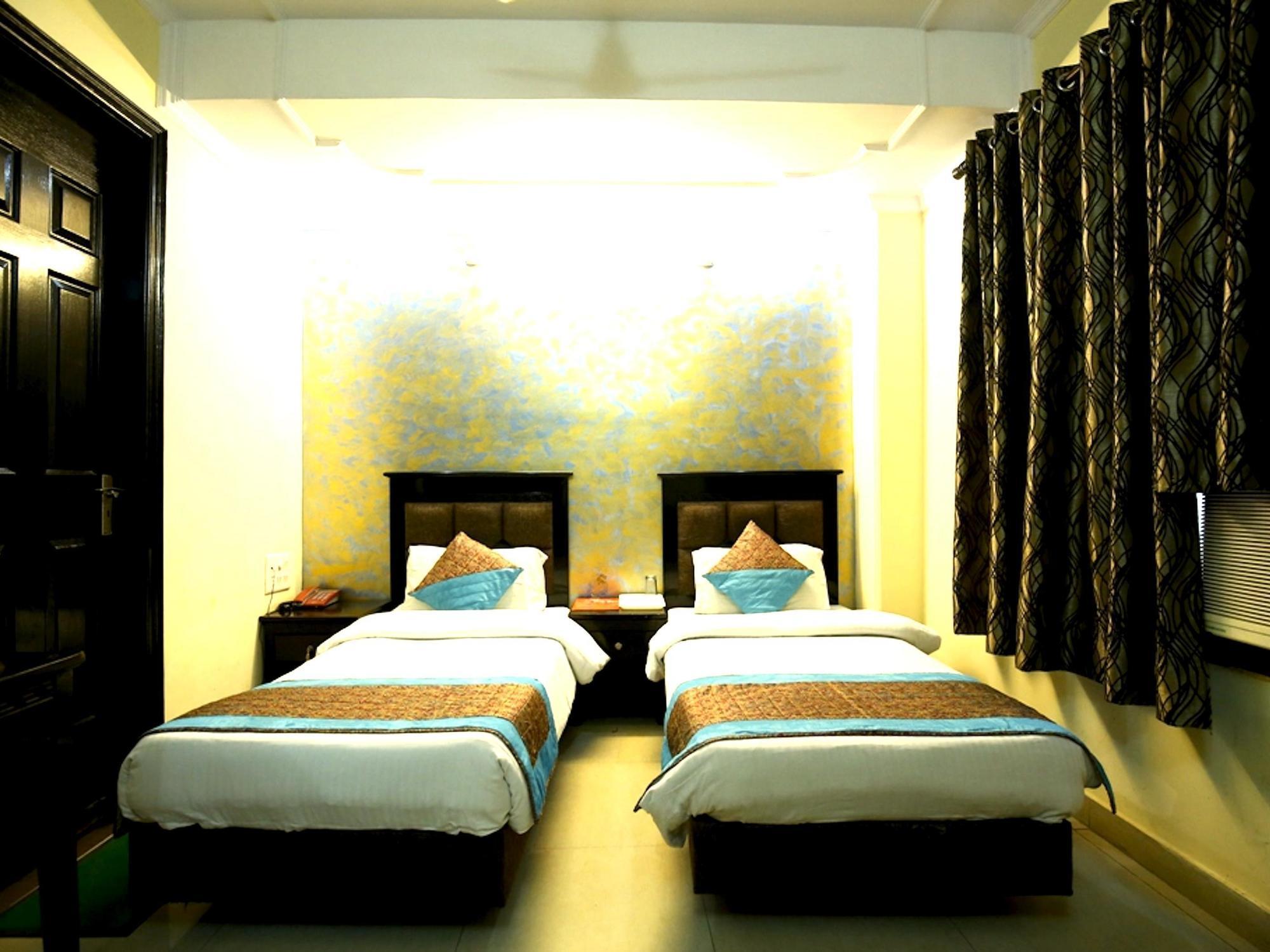 Hotel Sunrise Delhi  Extérieur photo