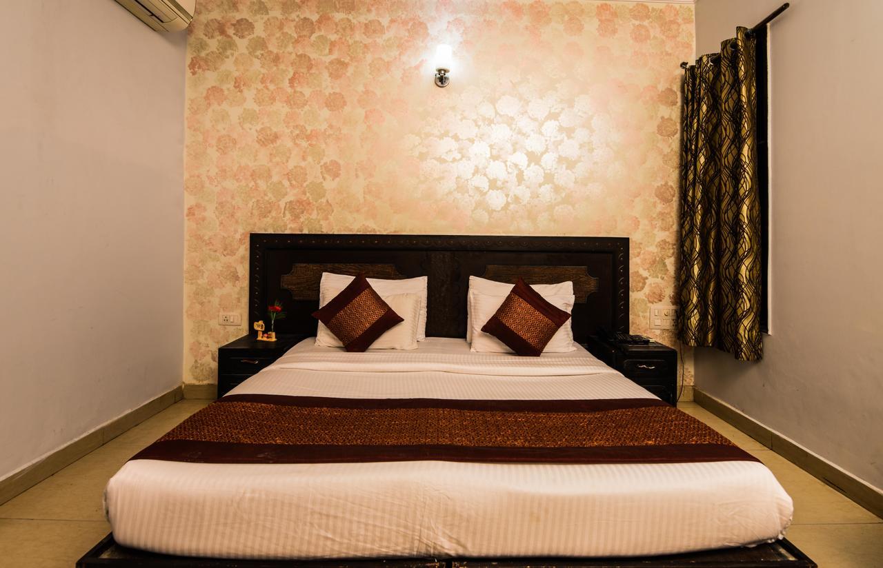 Hotel Sunrise Delhi  Extérieur photo