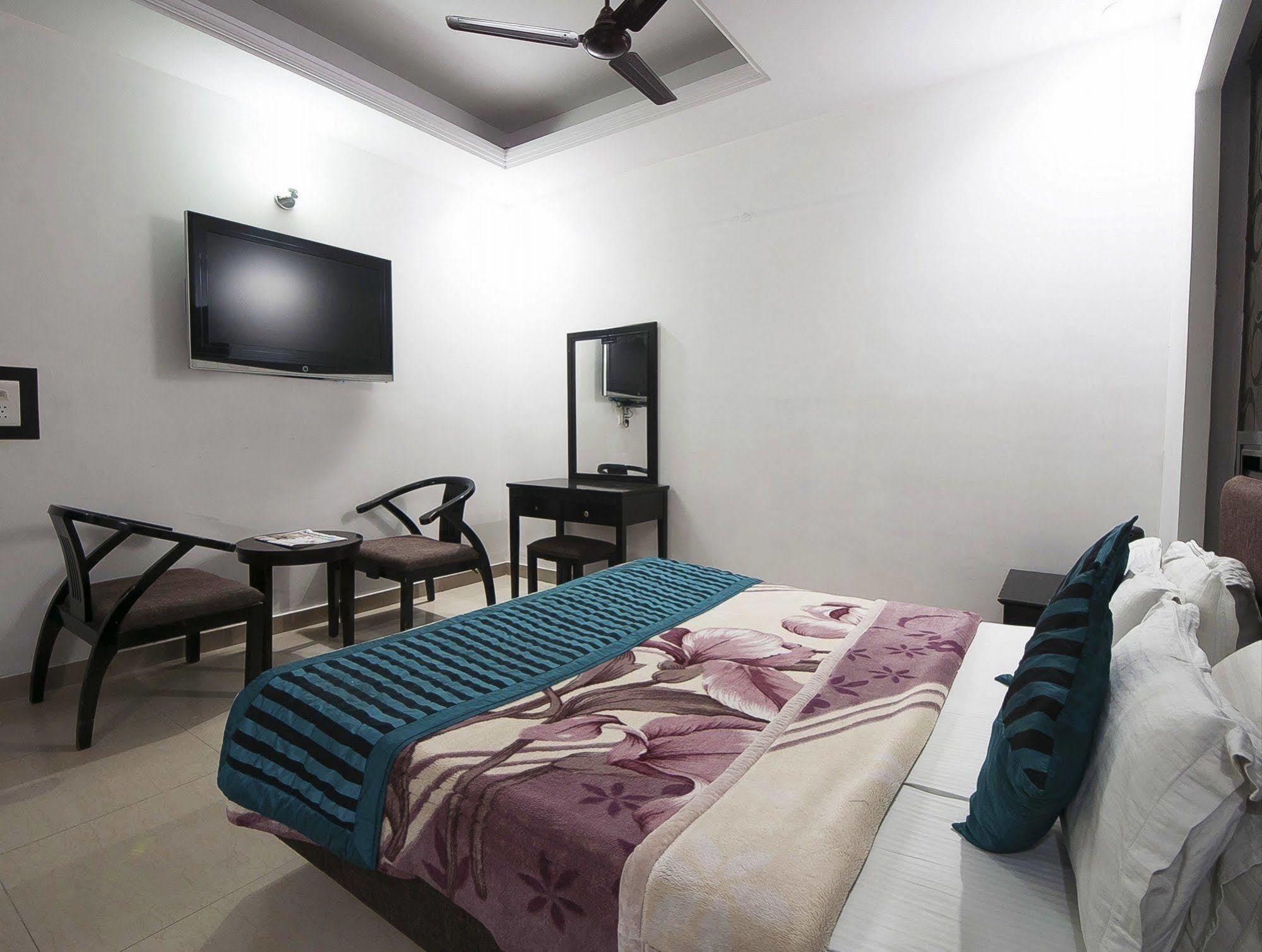 Hotel Sunrise Delhi  Extérieur photo
